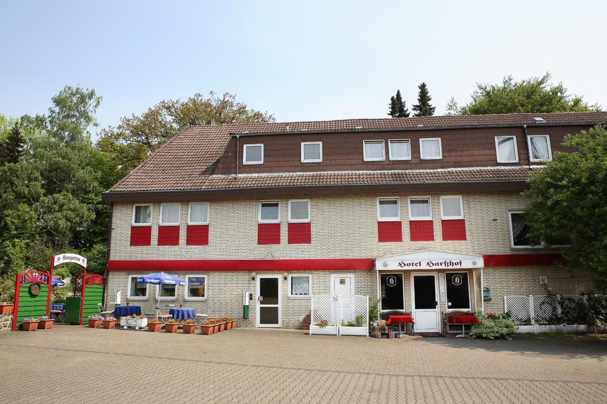 Hotel Harsshof Salzgitter Exterior photo